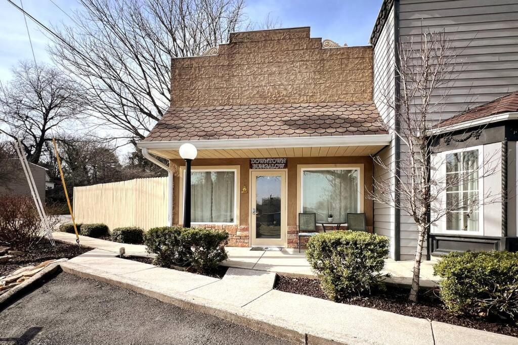 Haven At Hazel~Downtown Bungalow Demorest Екстериор снимка